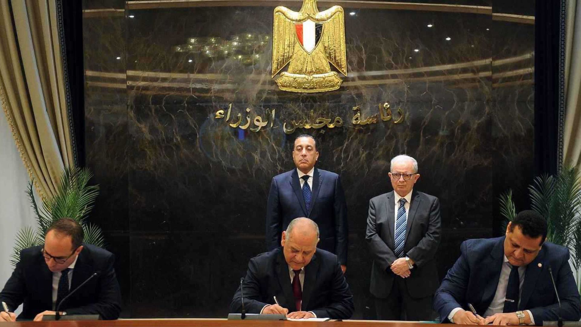 مصر توقع اتفاق شراكة مع ترافيجورا لتوسيع مجمع الألمنيوم بنجع حمادي