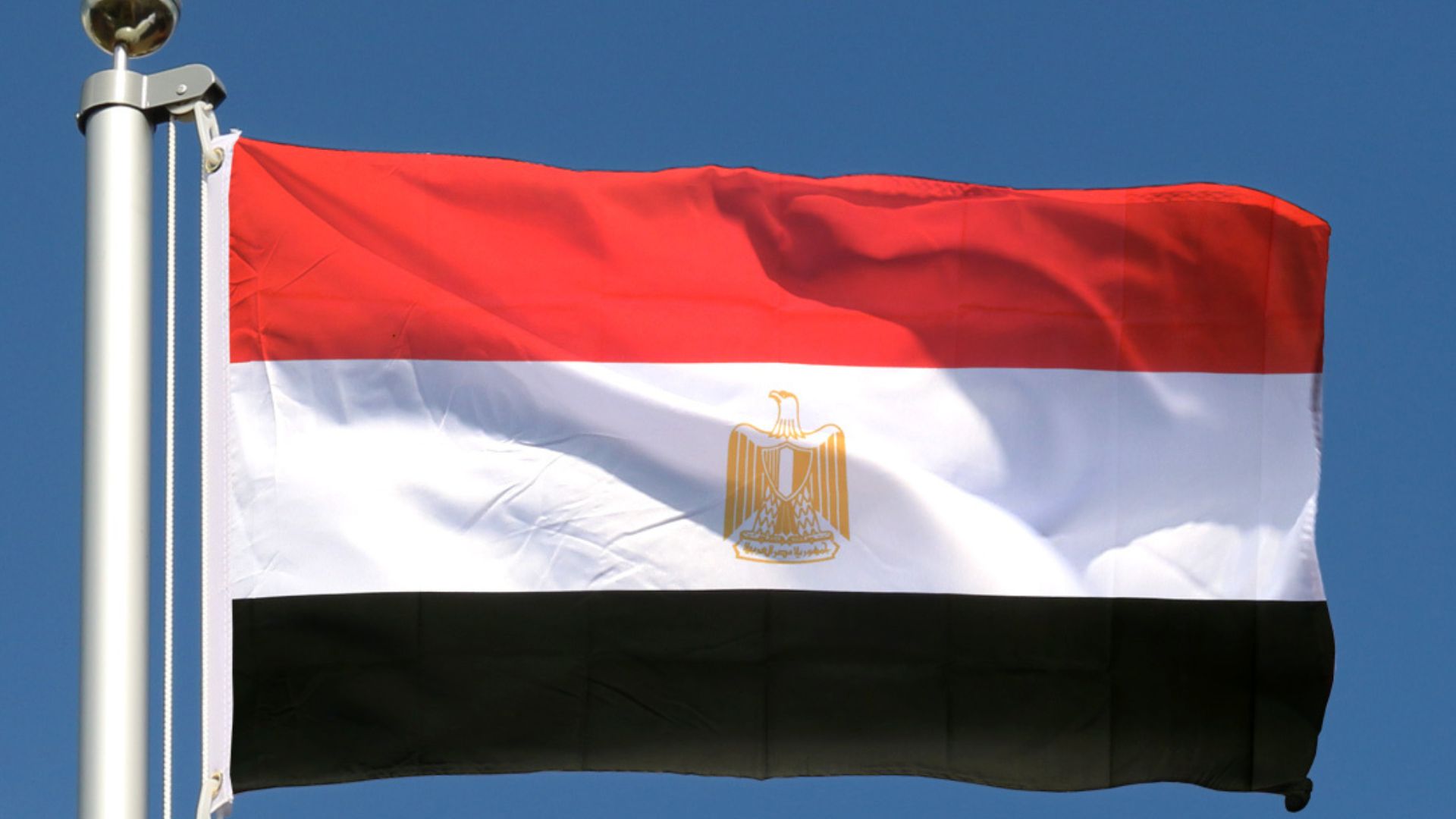 مصر تحقق نموًا اقتصاديًا 5% في بداية العام