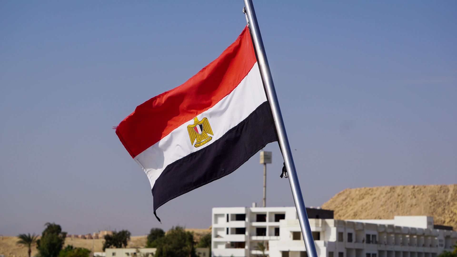 مصر توقع اتفاقًا بـ900 مليون دولار مع "ترافيجورا"