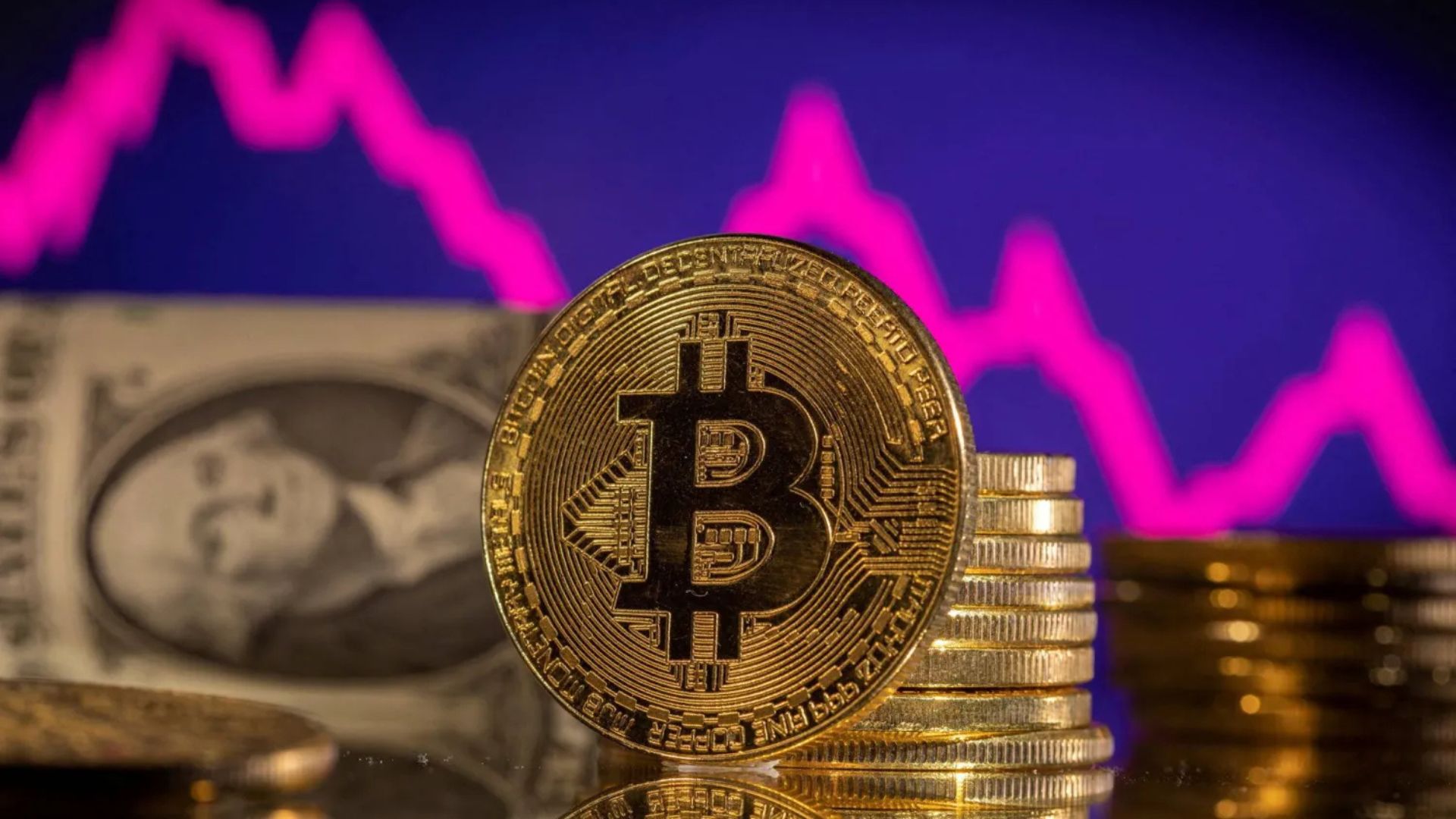 تصفية 320 مليون دولار في سوق العملات المشفرة