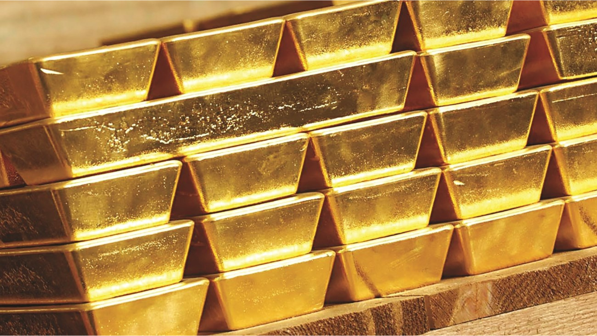 أسعار الذهب تتراجع وتتجه لخسارة أسبوعية