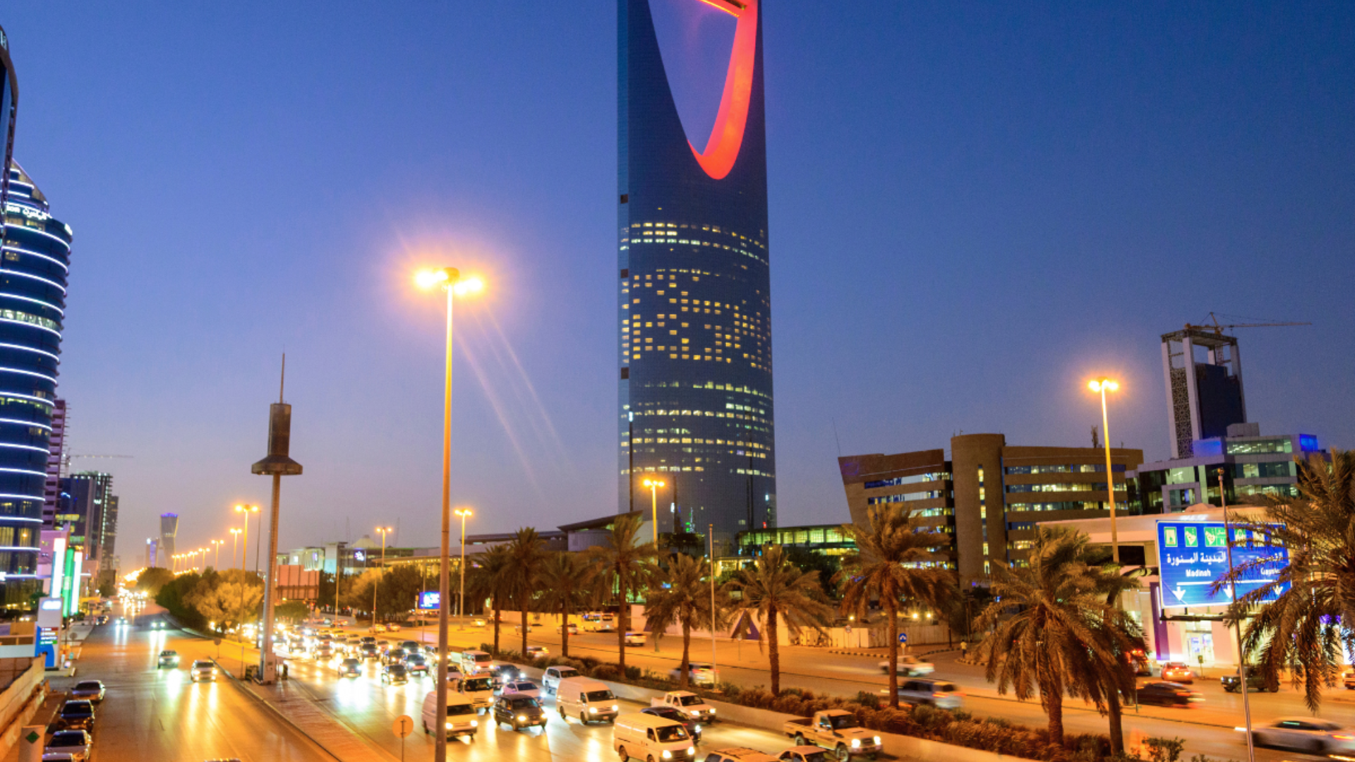 الرياض تنفق 2.6 مليار دولار على المرحلة الرابعة من مشروع توسعة الطرق