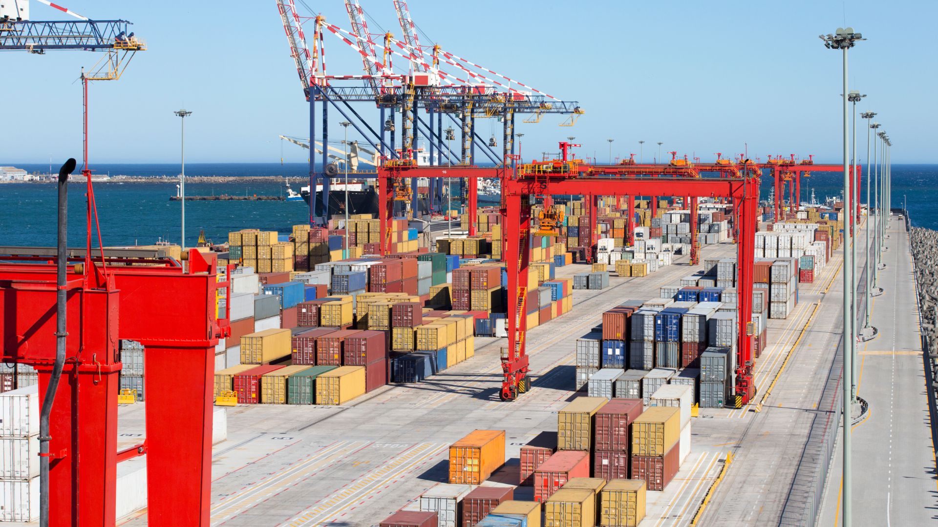 عجز التجارة في المغرب يرتفع 20.8% مع زيادة واردات الطاقة