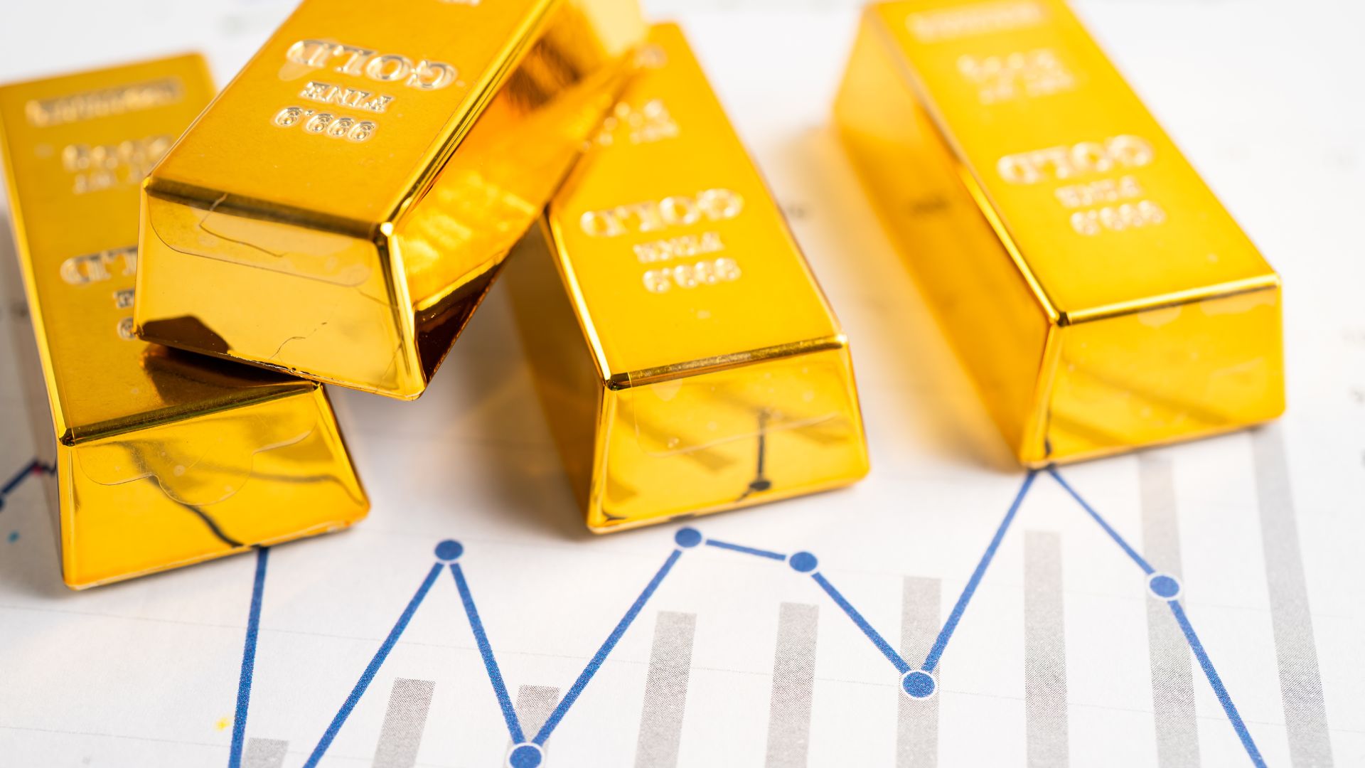 الذهب يتراجع مع ترقب قرار الفيدرالي واستقرار الدولار