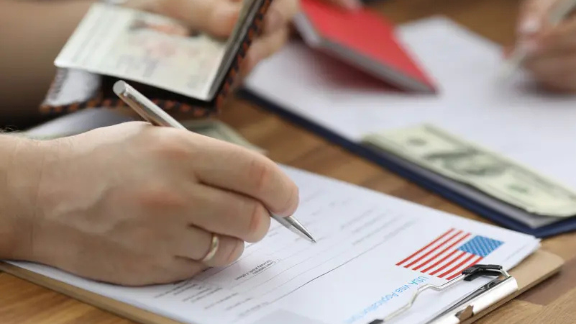 واشنطن تفرض ضمانات مالية على تأشيرات بعض الدول