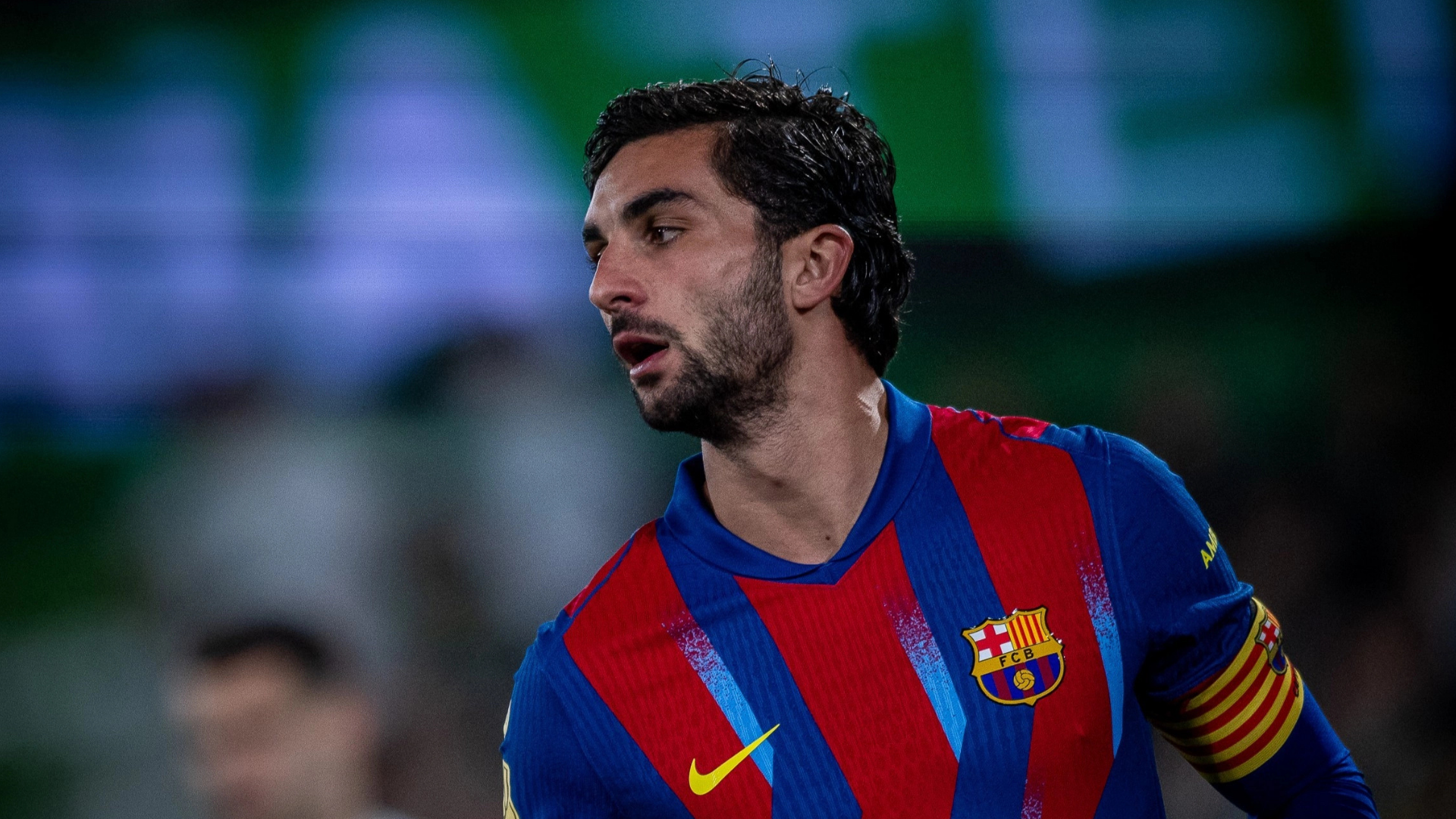 برشلونة يرفض عرض سان جيرمان لضم فيران توريس