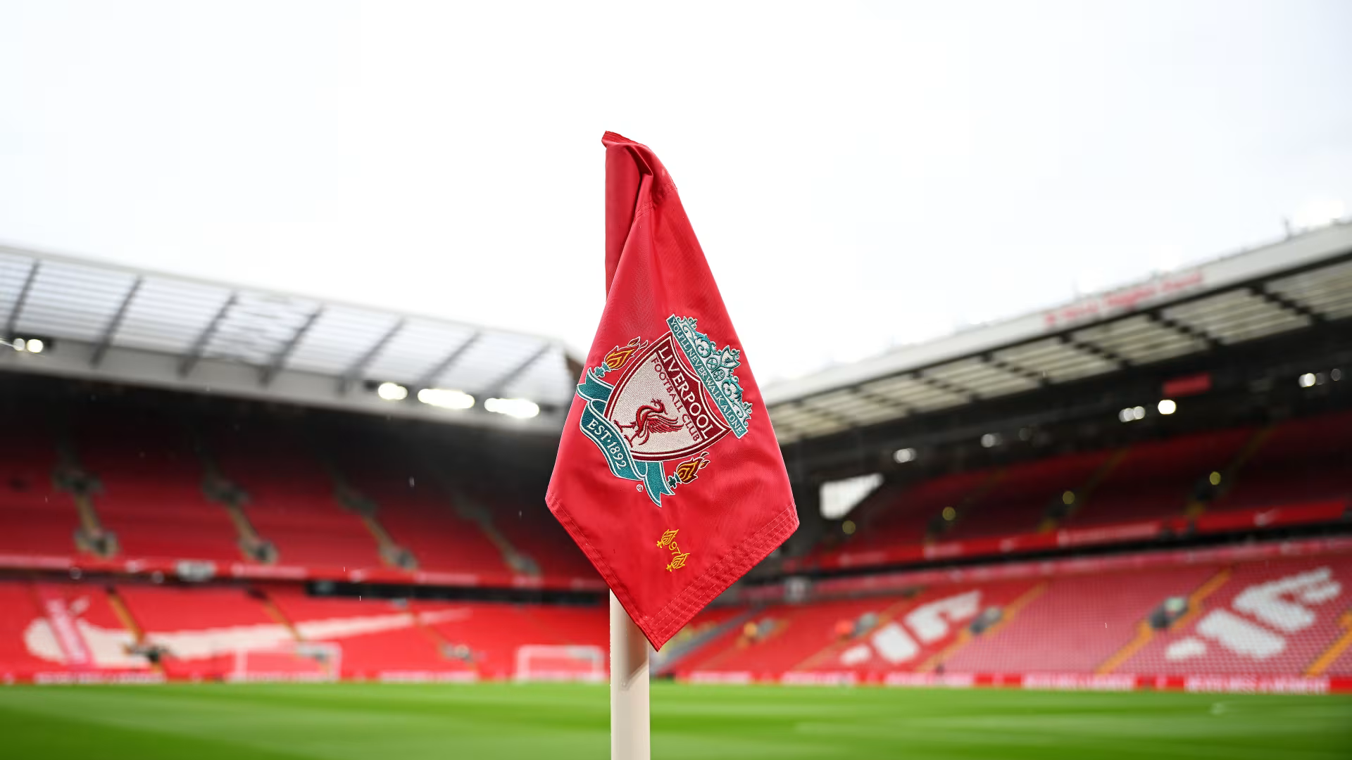 ليفربول يعلن اتفاقيه لبيع حصة أقلية في النادي إلى شركة 1892 هولدينج