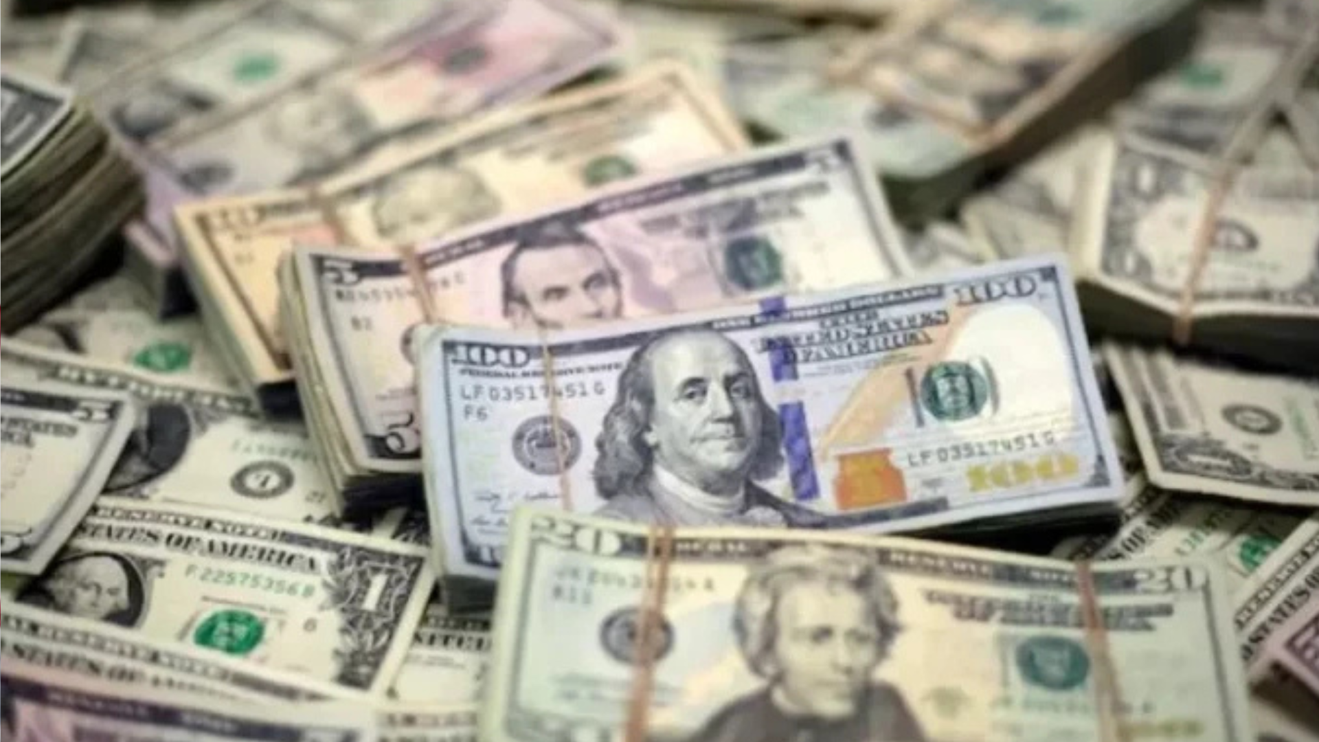 الدولار يستقر مع تزايد رهانات تثبيت الفائدة الأميركية