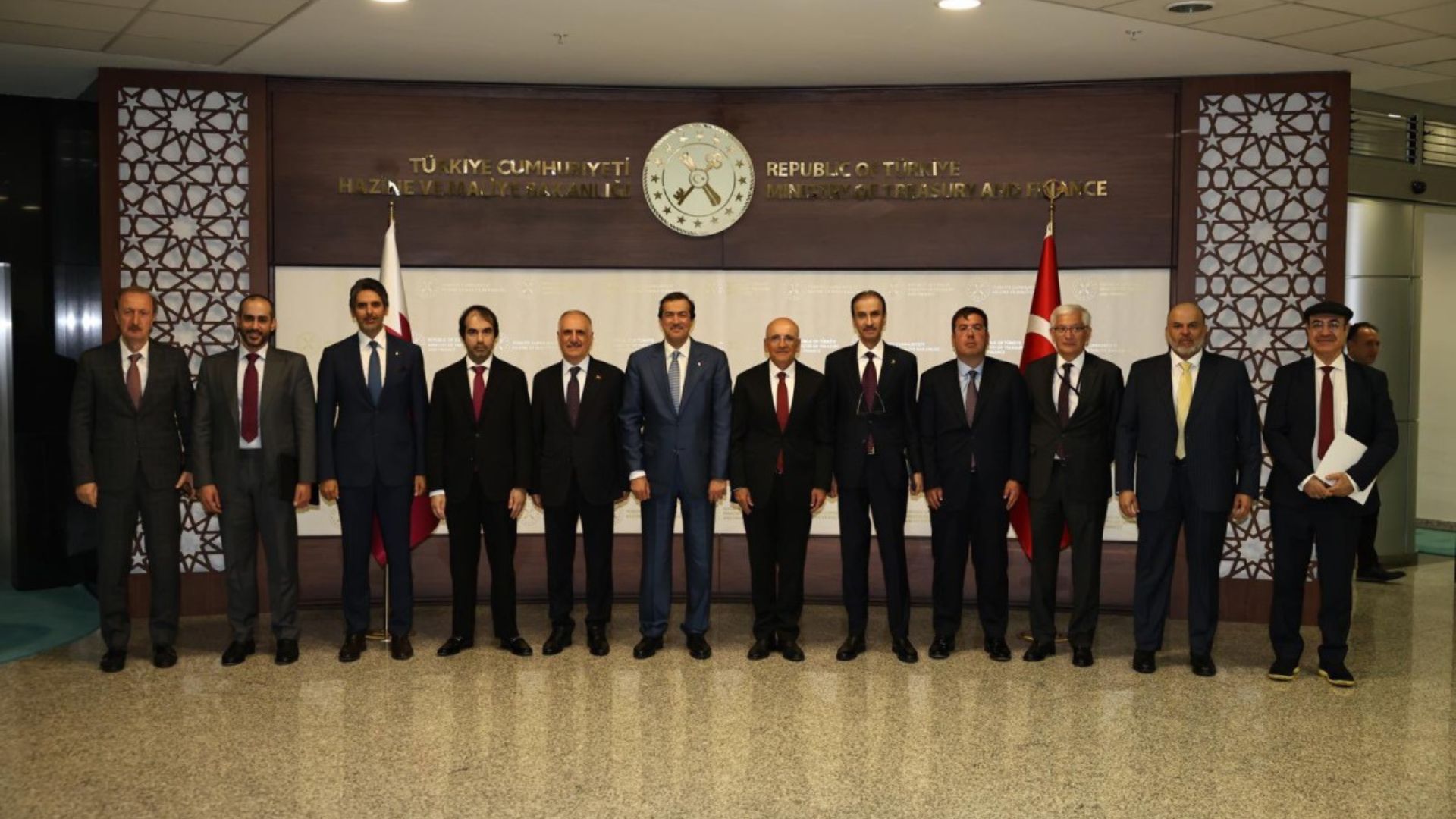 مباحثات قطرية- تركية لتعزيز العلاقات الاقتصادية والتجارية والاستثمارية بين البلدين