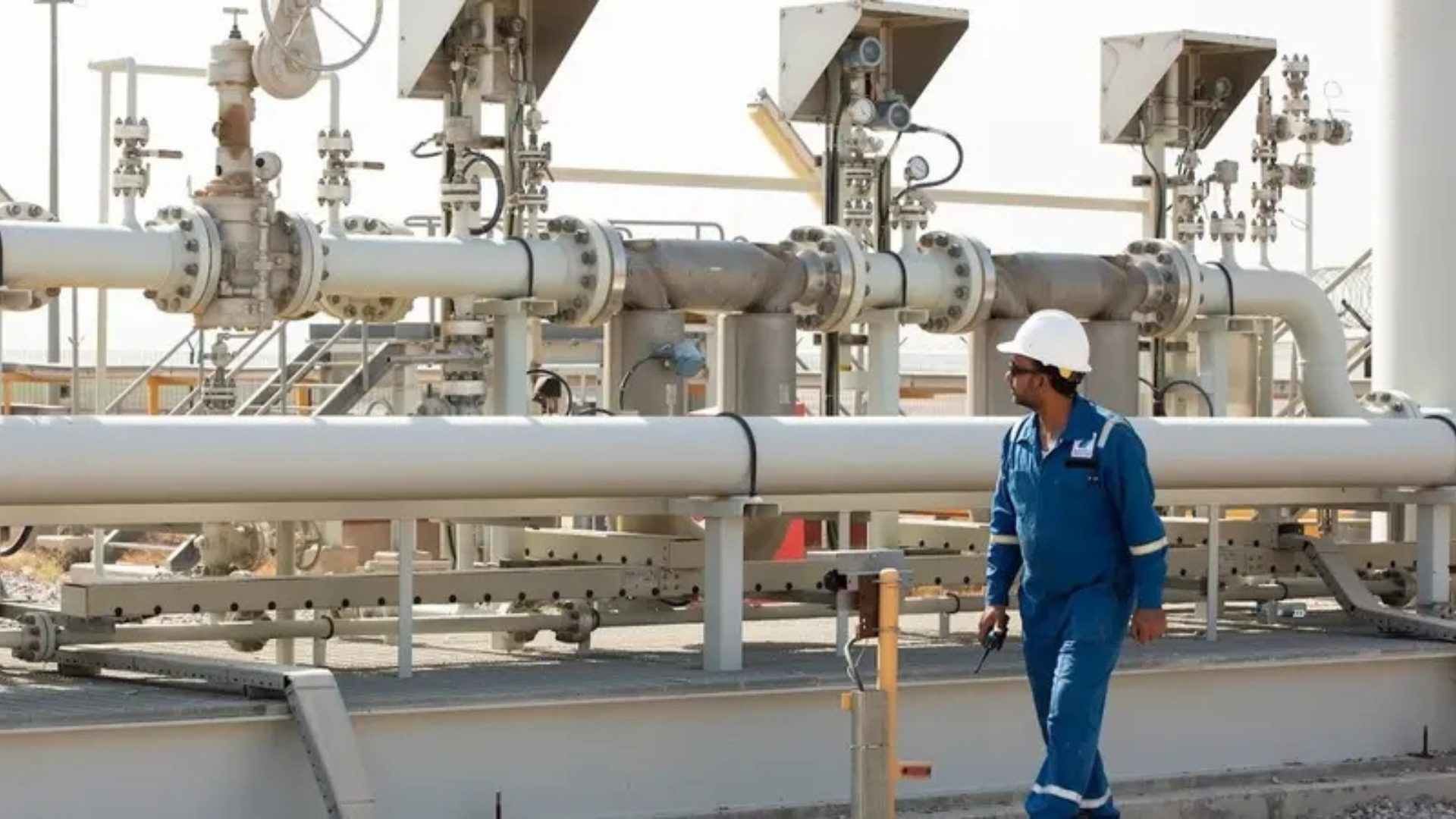 العراق يبحث مع "شل" زيادة إنتاج الغاز
