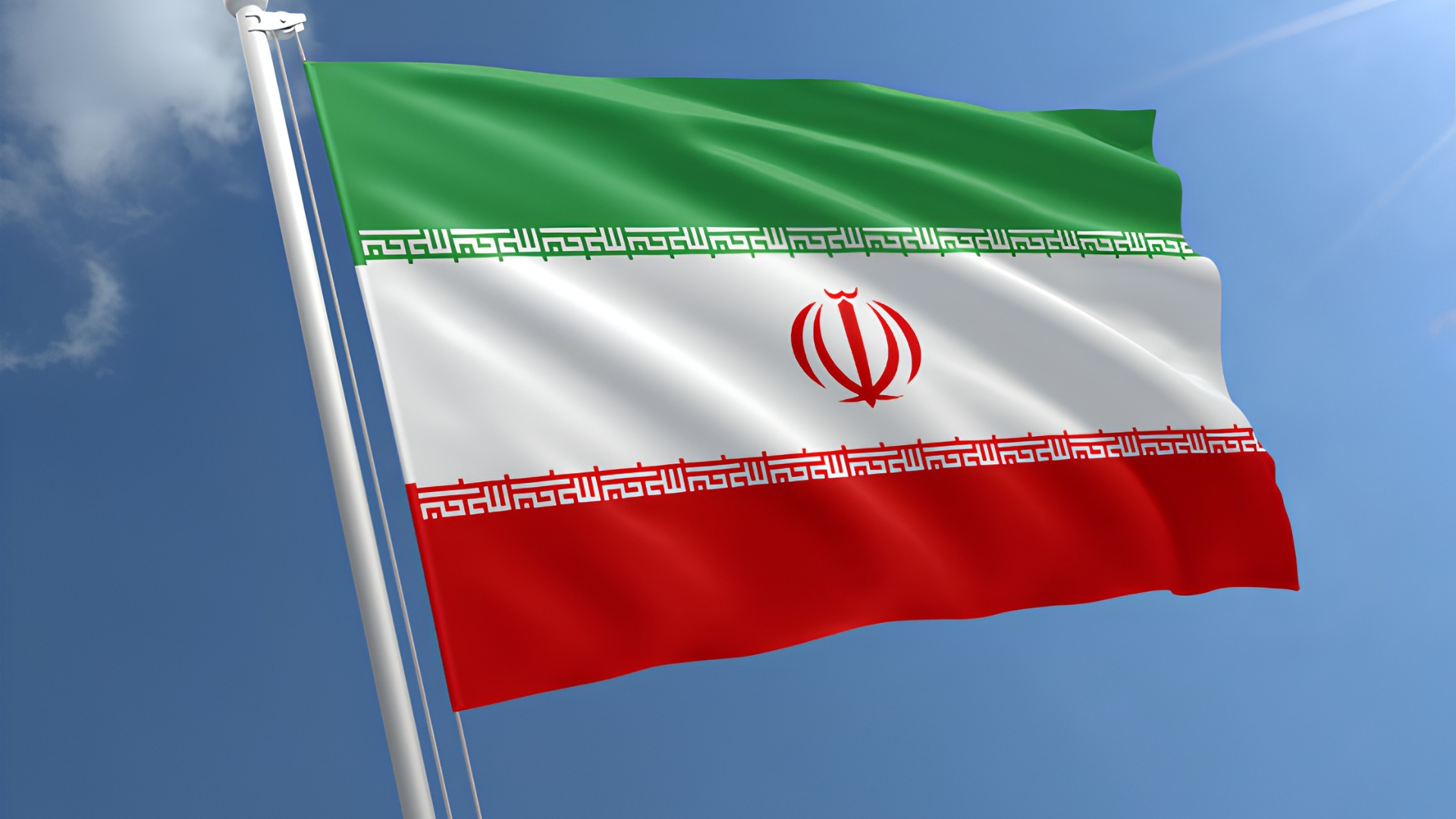 إيران تضاعف سعر البنزين لكبار المستهلكين وسط ضغوط اقتصادية متزايدة