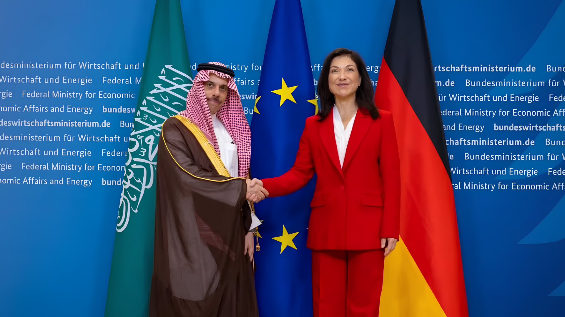 السعودية وألمانيا تؤكدان على ضرورة ضمان أمن وسلامة حرية الملاحة