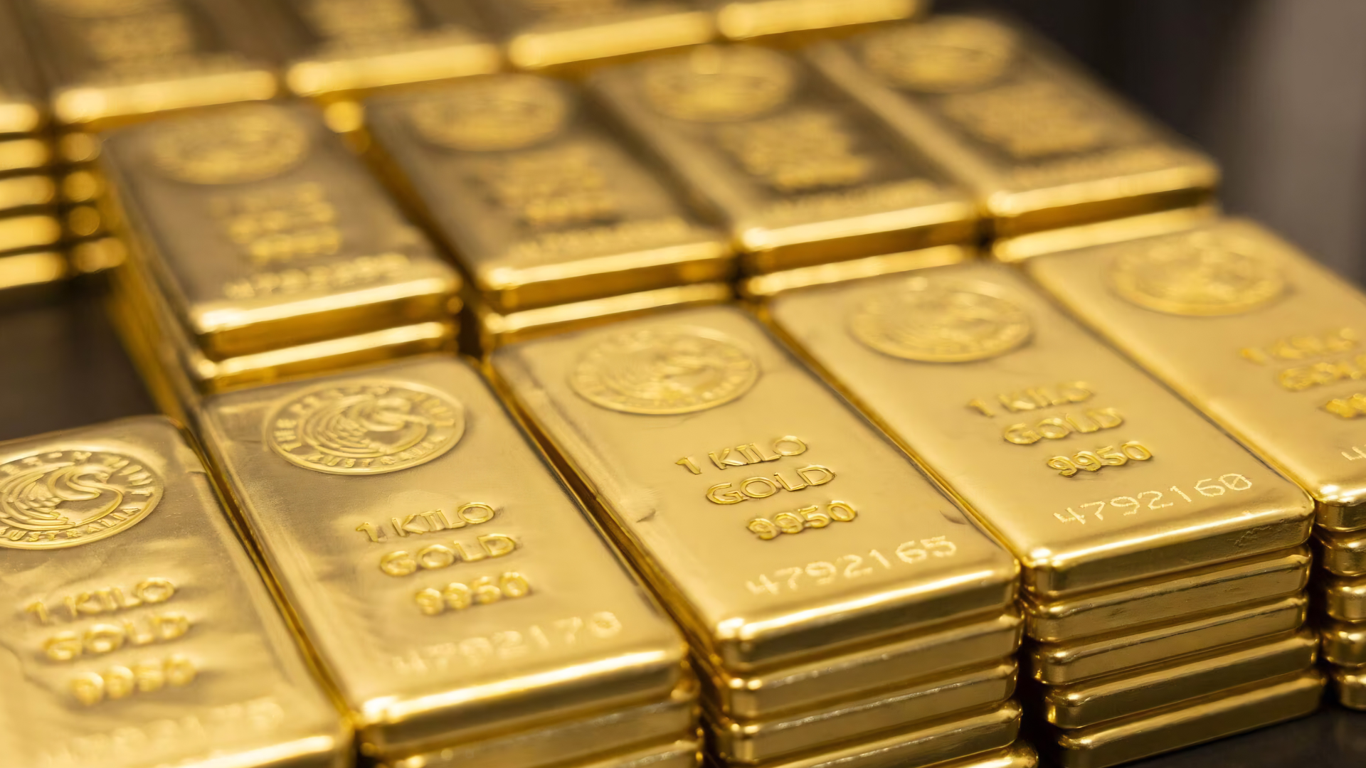 الذهب يستقر وسط ترقب مسار الفائدة الأمريكية