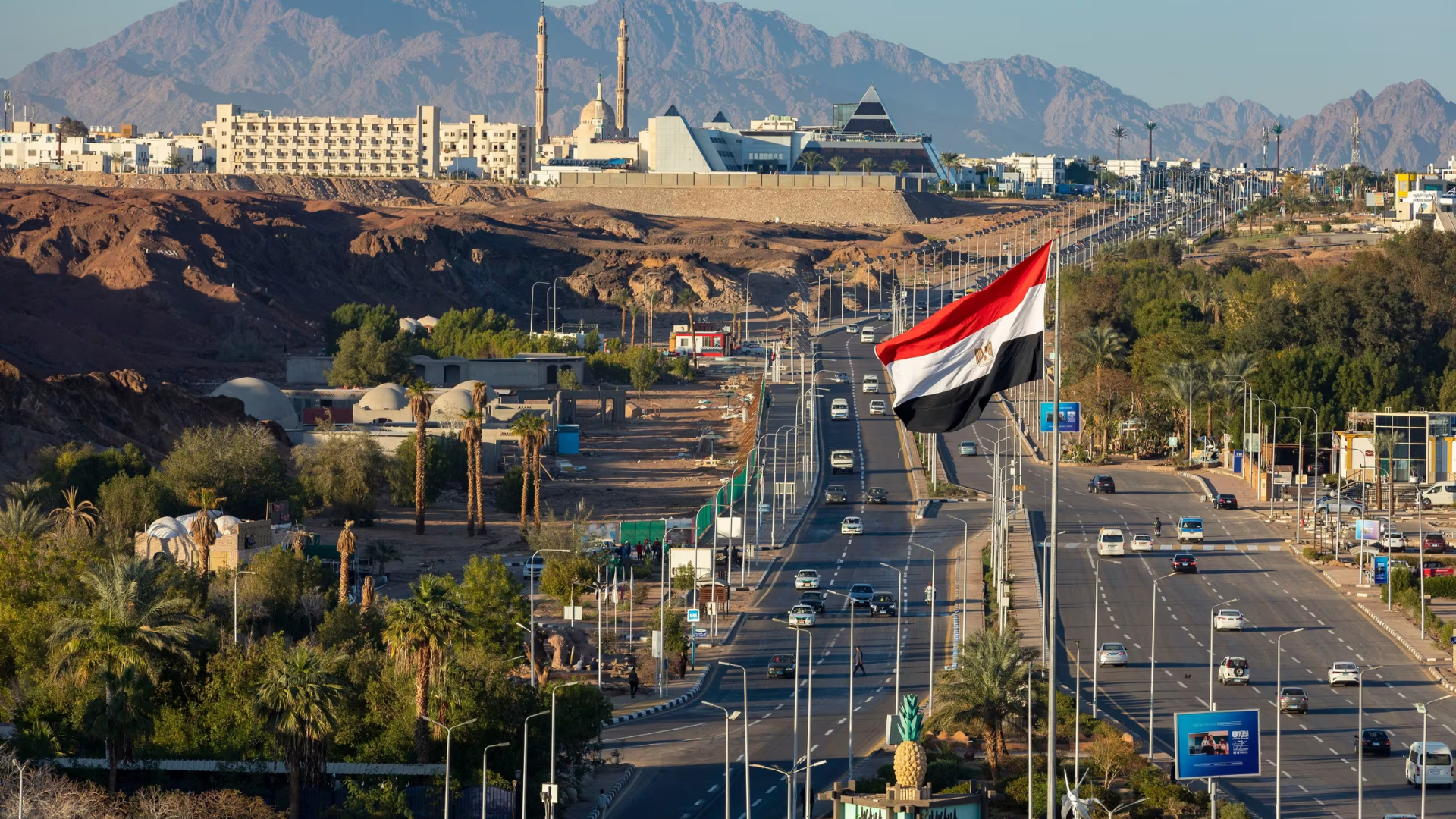 مشروع مصري لإنشاء مصنع أسمنت جديد في مرسى مطروح بـ200 مليون دولار