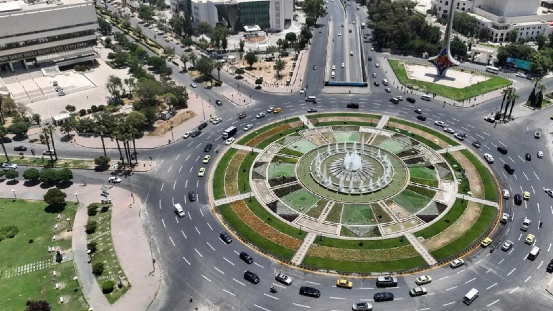 اليابان ترفع قيودا عن شركات نفط ومصارف سورية