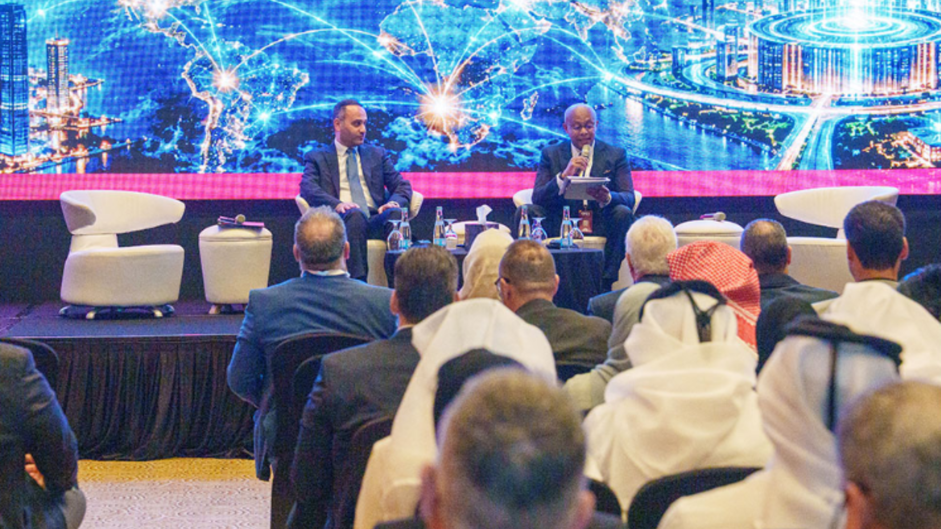 إنطلاق أعمال قمة قطر لمستقبل التمويل والذكاء الاصطناعي والاتصال