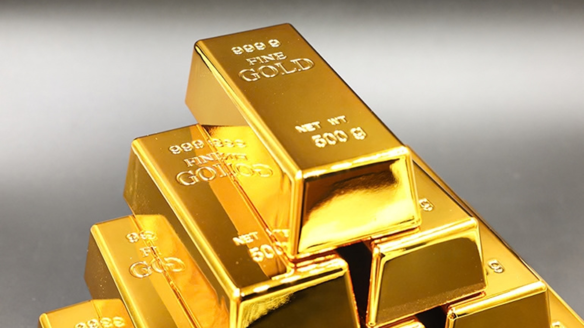 الذهب يرتفع 1.1% ترقبا لبيانات اقتصادية أميركية