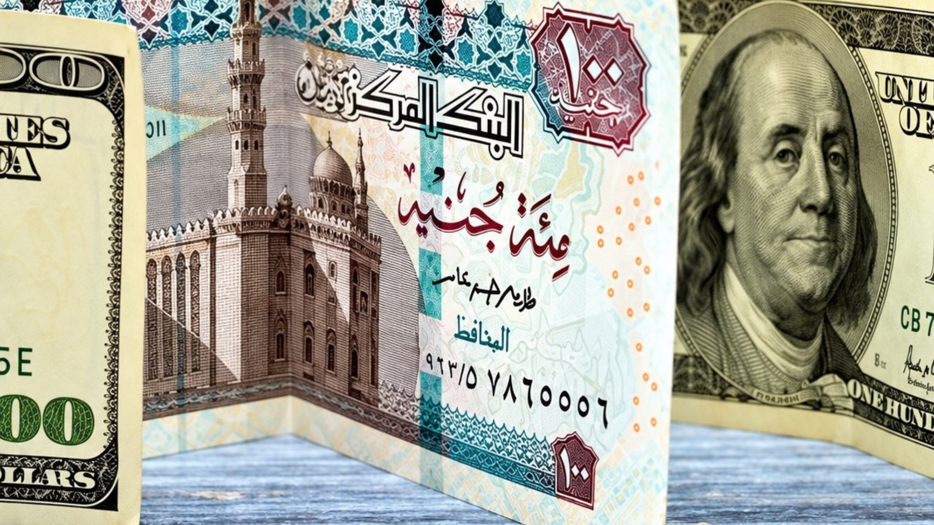 الدولار يرتفع أمام الجنيه المصري مع بداية تعاملات الأحد