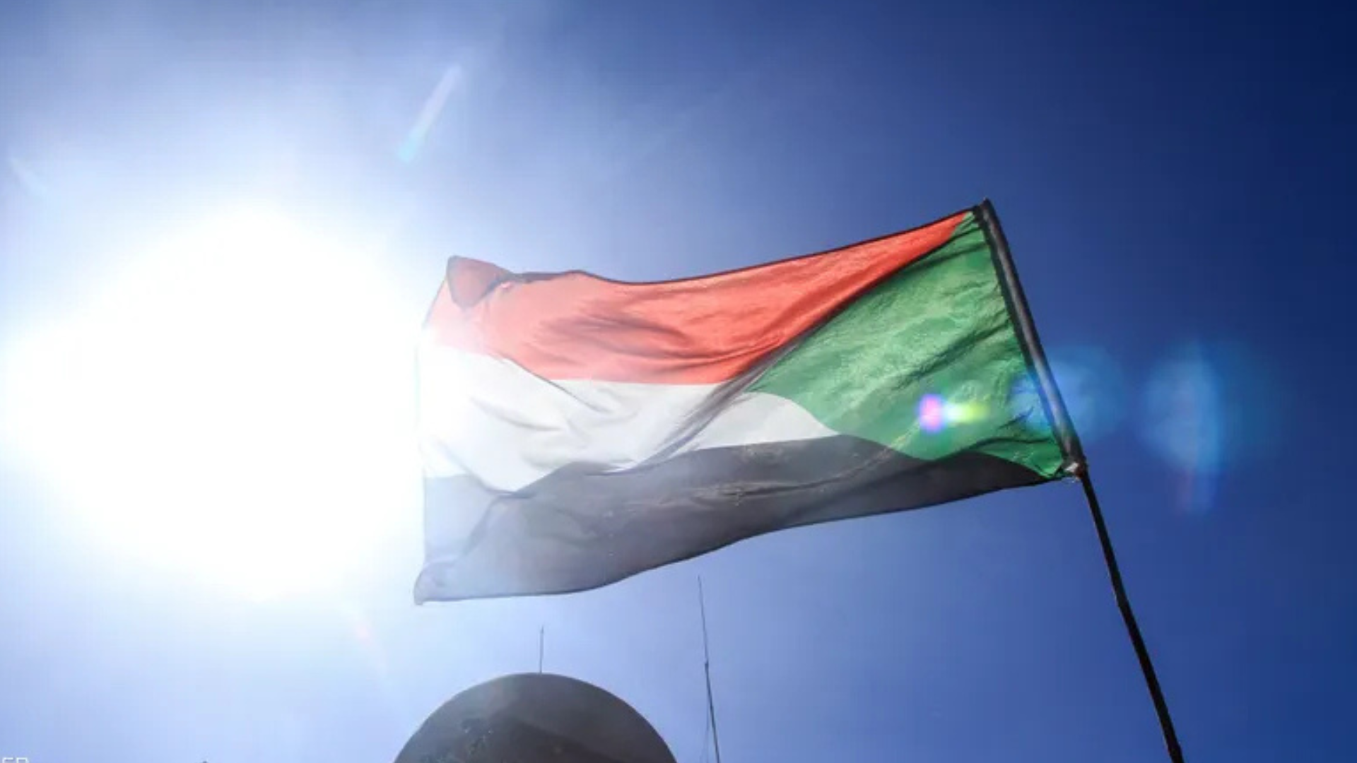 انهيار الجنيه السوداني يشعل أسعار السفر بين الولايات